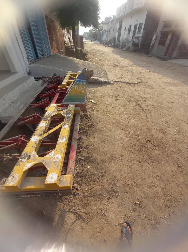 tractor ampliment 2