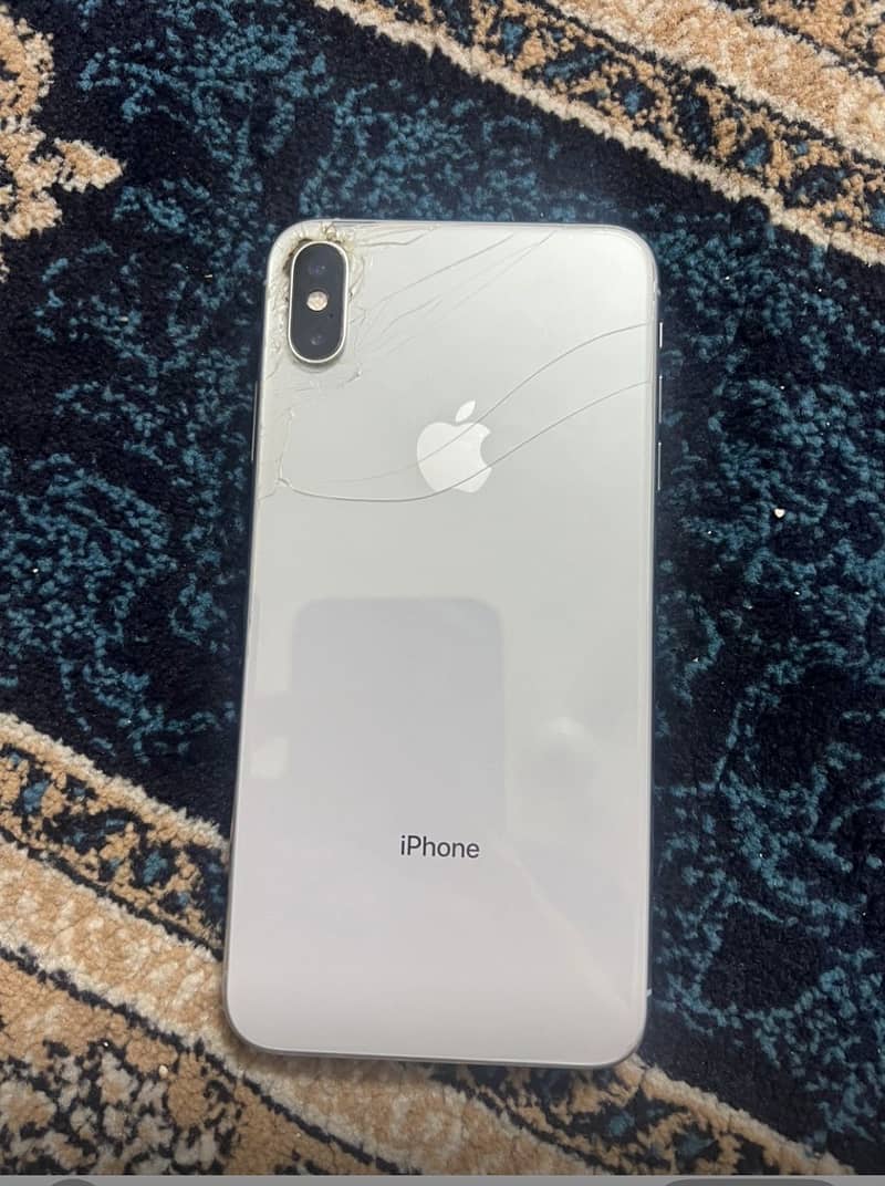 Apple iPhone XS Max 0