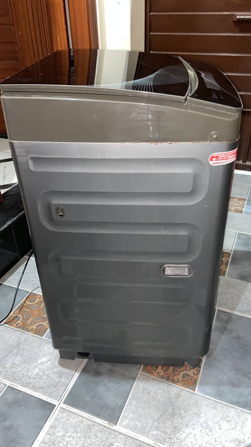 Dawlance 10kg automatic machine & dryer Touch panel 3