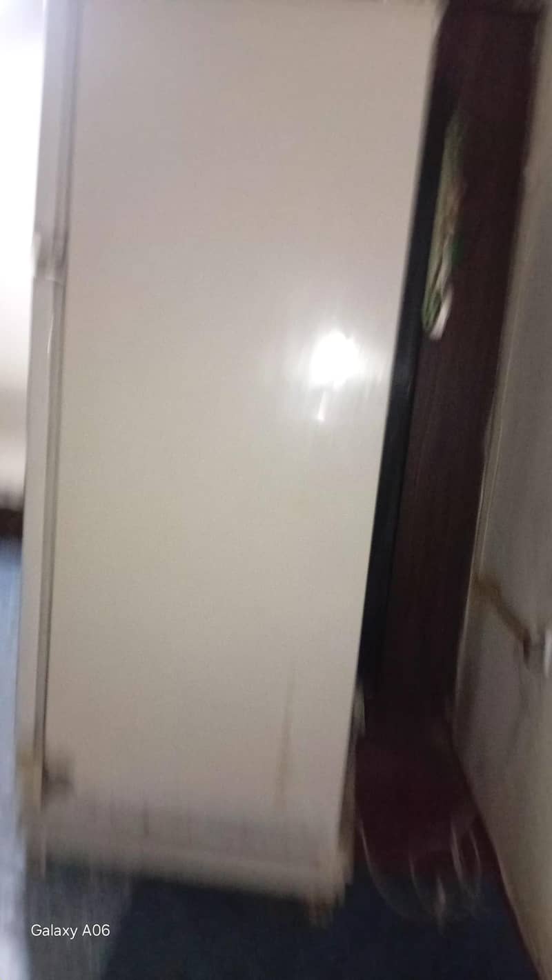 fridge PEL 1