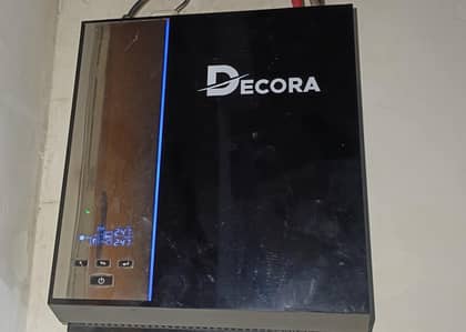 800 Watts ups & battery for sale