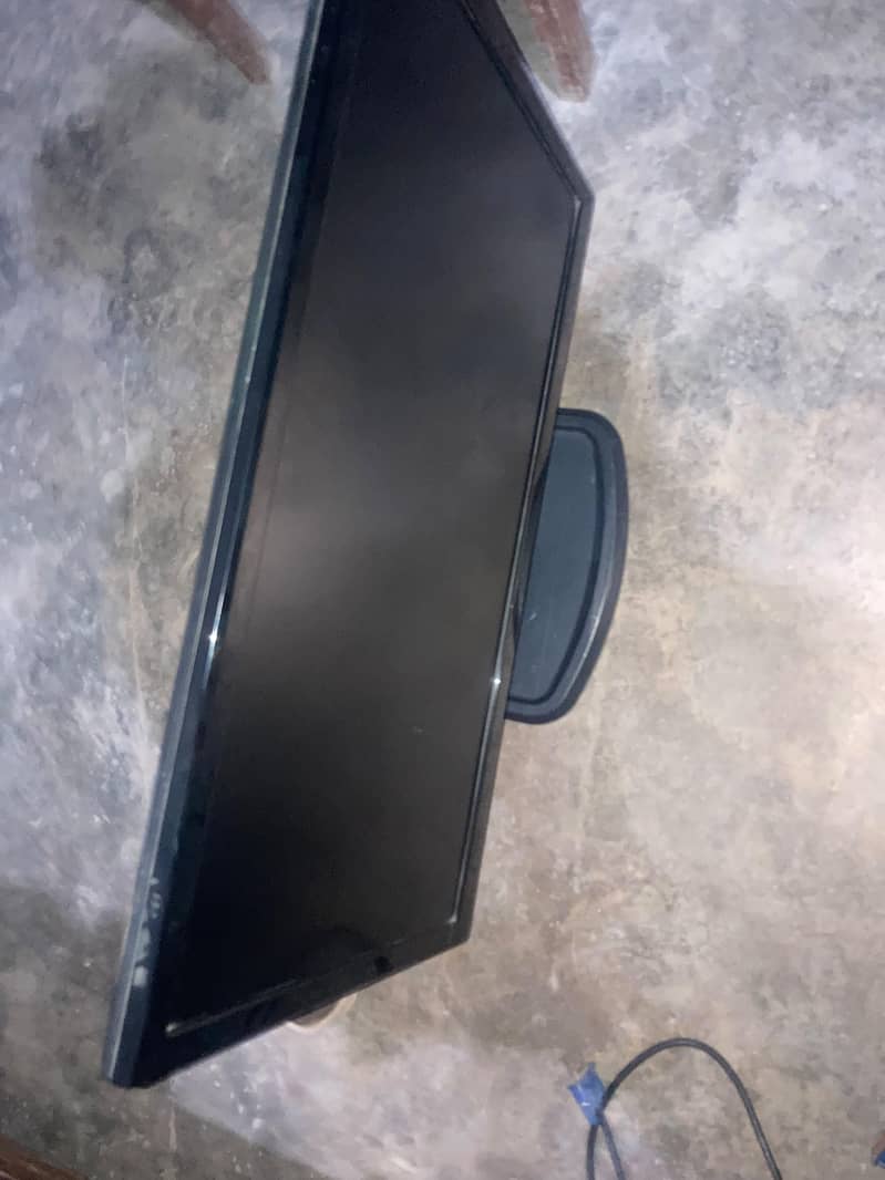 planar lcd 4