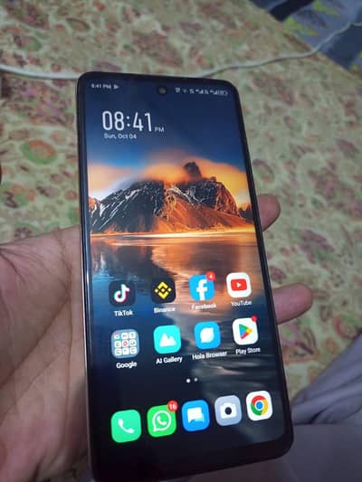 Infinix Smart 8 Pro 4+48gbram 128gb memory official PTA proof