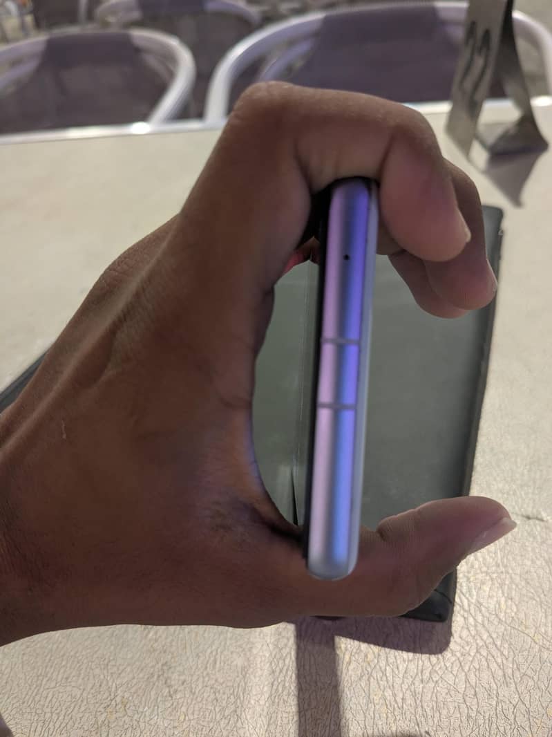 Google Pixel 7a 1