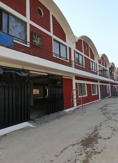 8 kanal triple story Factory available for Rent on Ferozepur road Gajju mata Lahore