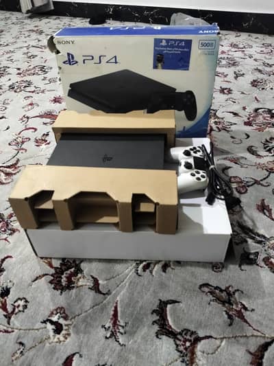 PS4 Slim Version 13.52 Jailbreak 500GB with 7 games install