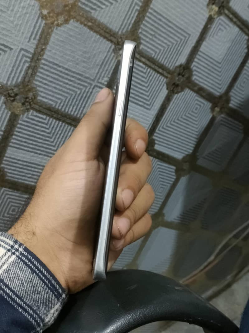 Samsung Mobile Note 5 4
