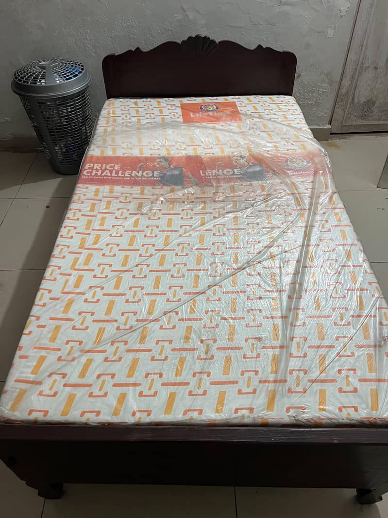 Single bed 4