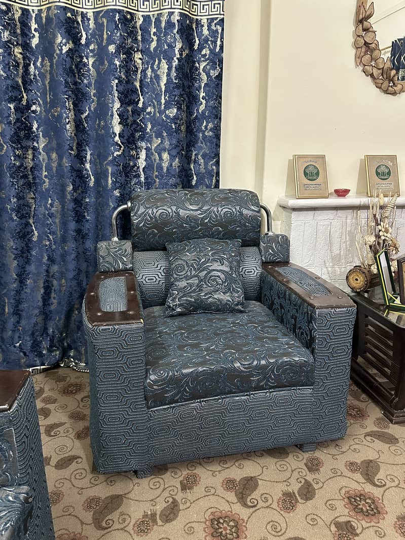 Sofa set 5 seater 6