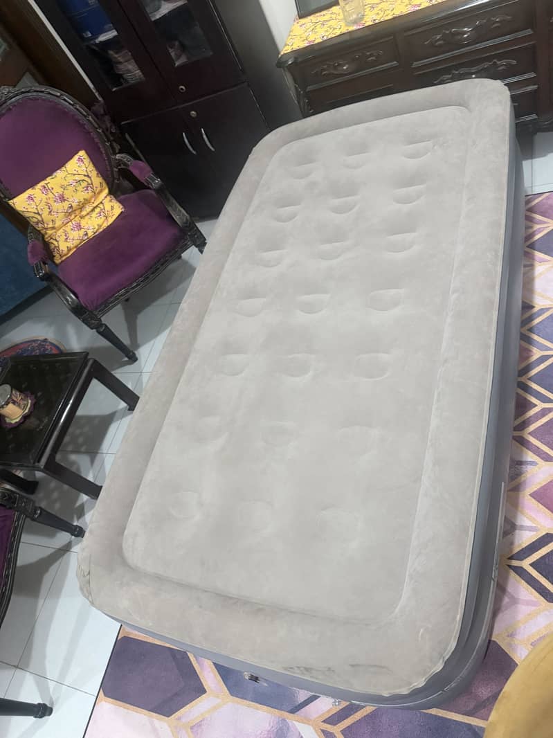 Inflatable mattress 0
