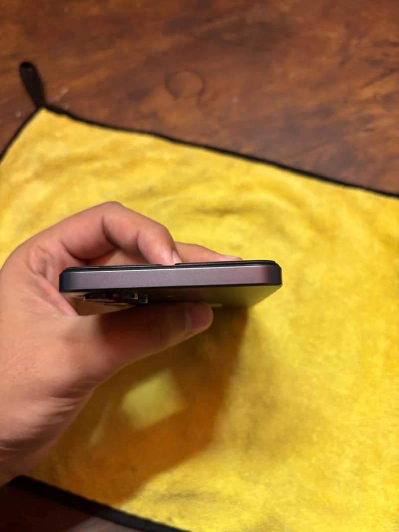 Realme Note 60x 4