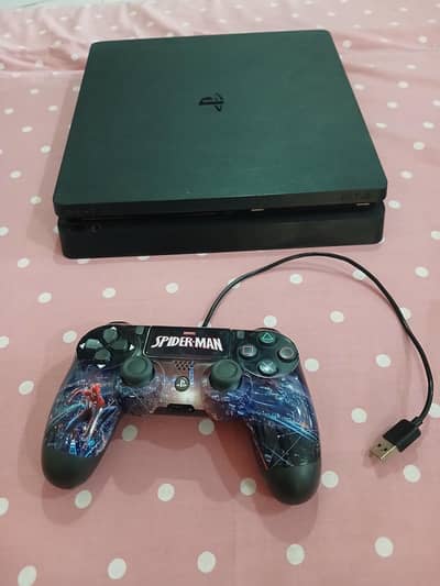 PLAY STATION 4  500 GB JAIL BREAK