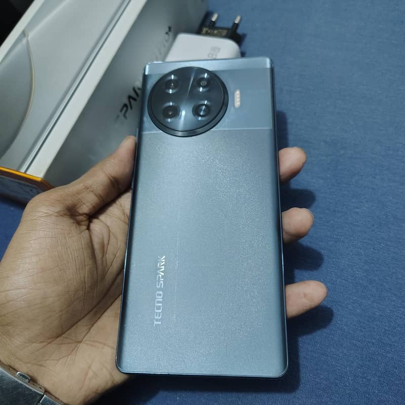 Tecno Spark 20 Pro Plus (complete box) 6