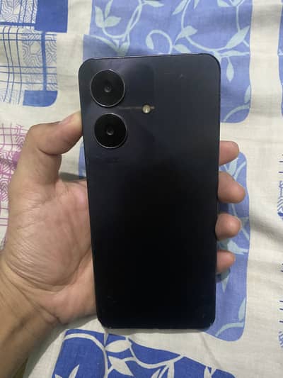Realme Note 60