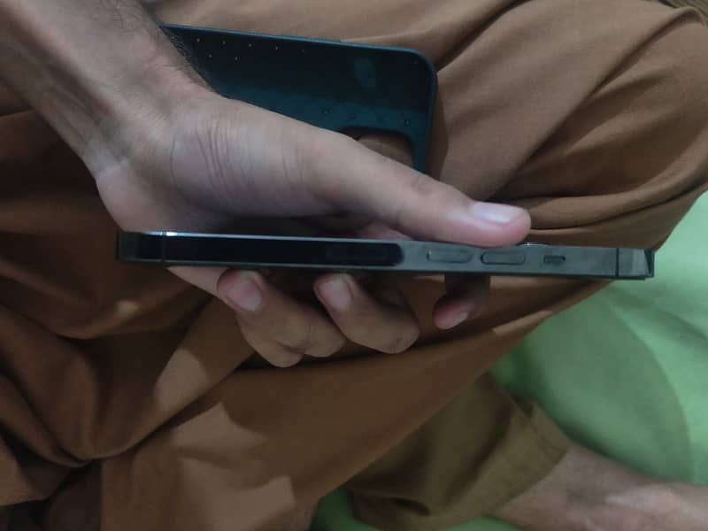 IPhone 13 Pro 3