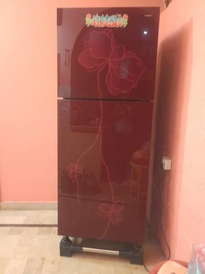 Ghar ka freezer hai urgent sell hai ekdam ok cheez hai price:65000