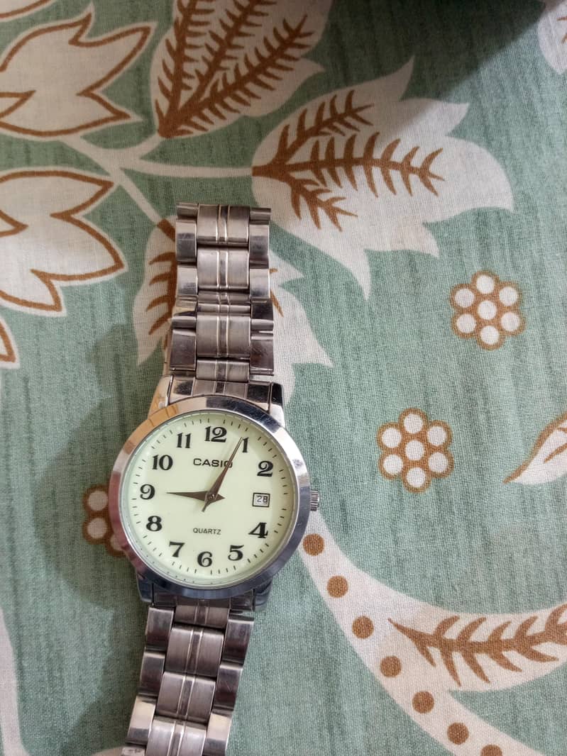 Casio watch . 0