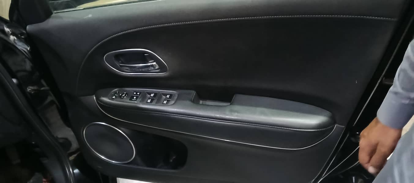 Honda Vezel 2017 5