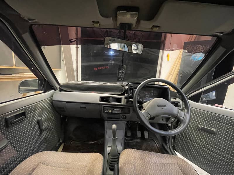 Suzuki Mehran VXR 2012 11