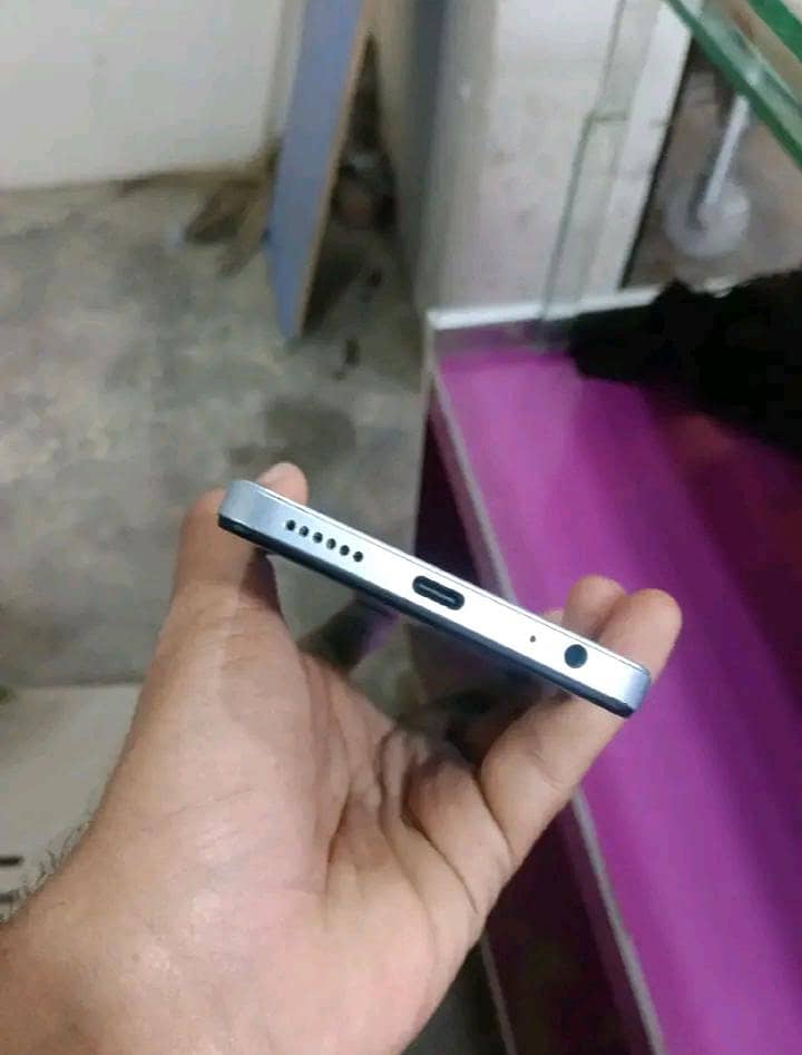 Tecno Spark 20C 3