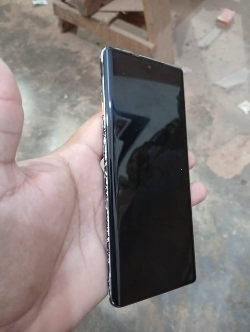 Tecno CAMON 40 Pro 2