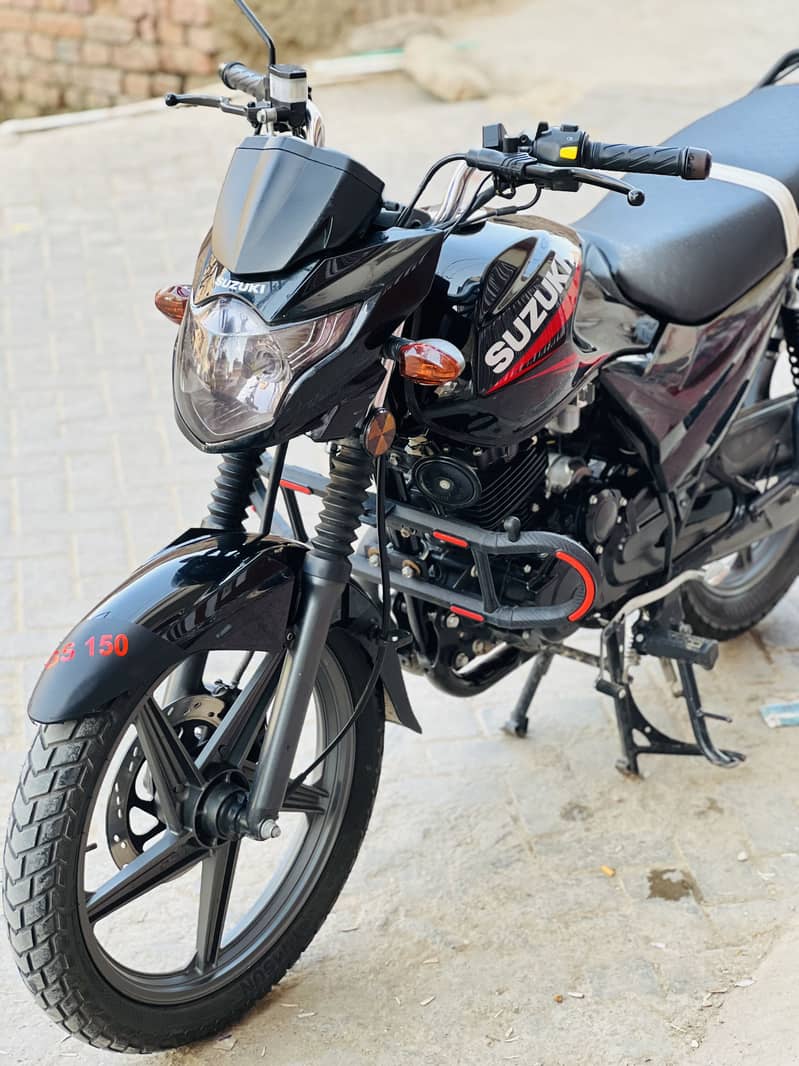 Suzuki GR-150 4