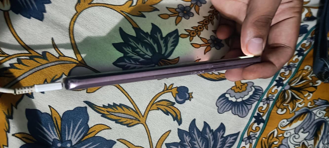 Samsung Mobile S9 Plus 2