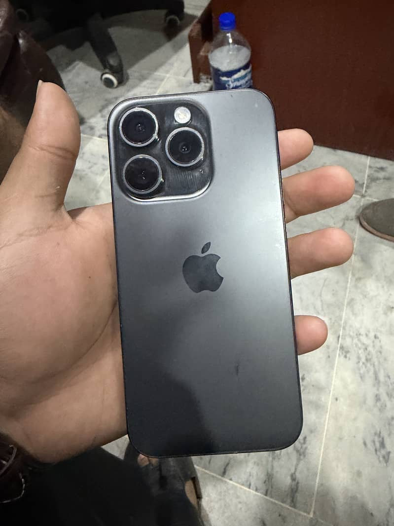 iphone 15 pro jv 0