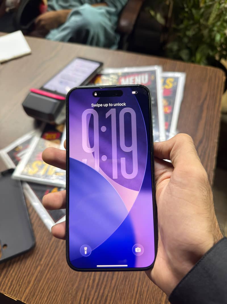 Iphone 16 plus JV 1