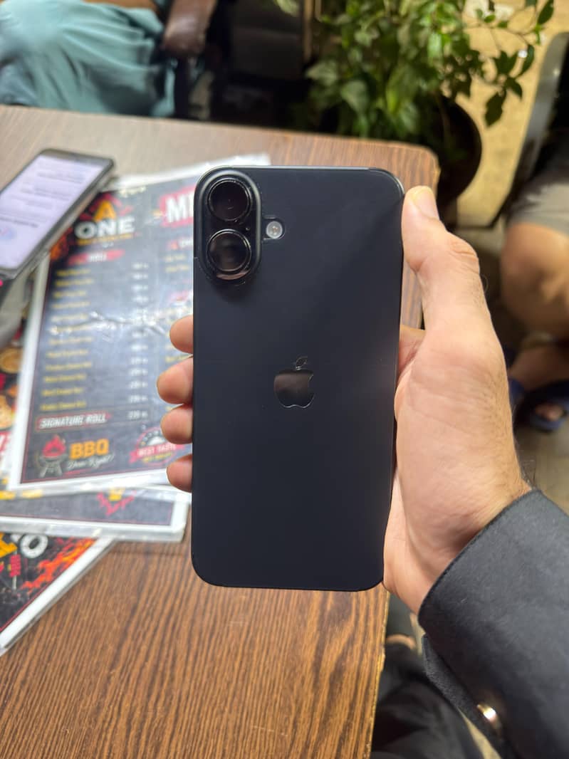 Iphone 16 plus JV 5