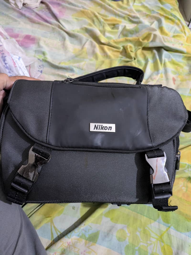 Nikon camera baig 6