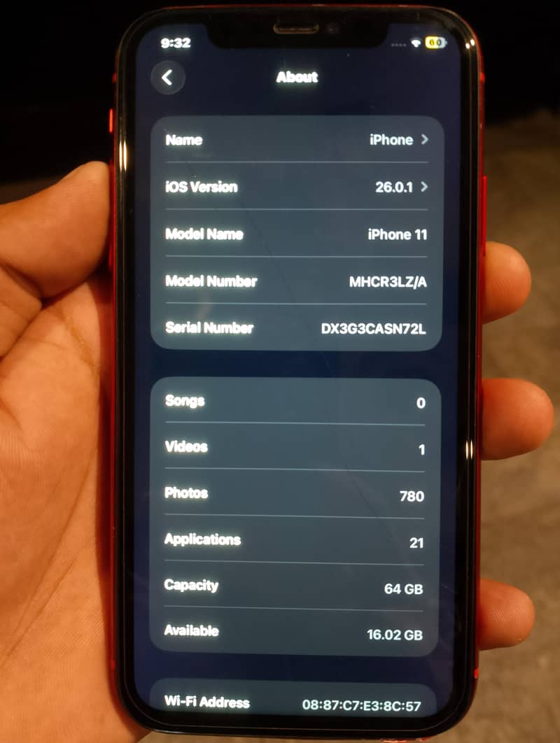 Apple iPhone 11 4