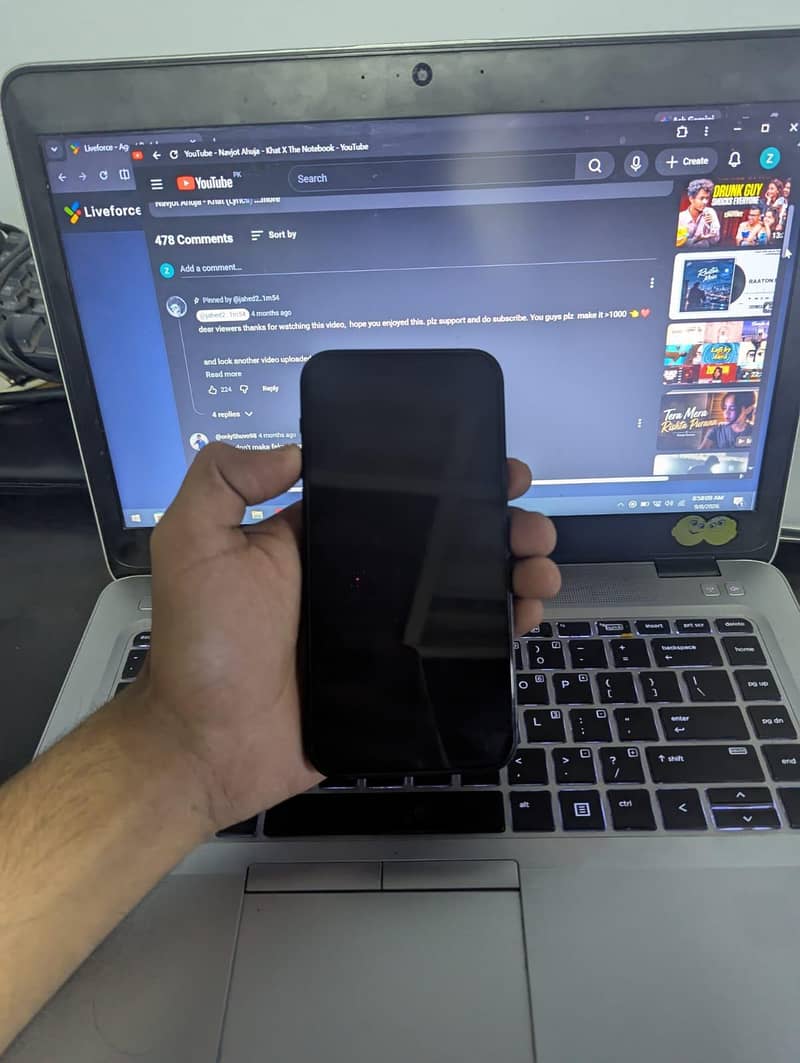 Apple iPhone 12 1