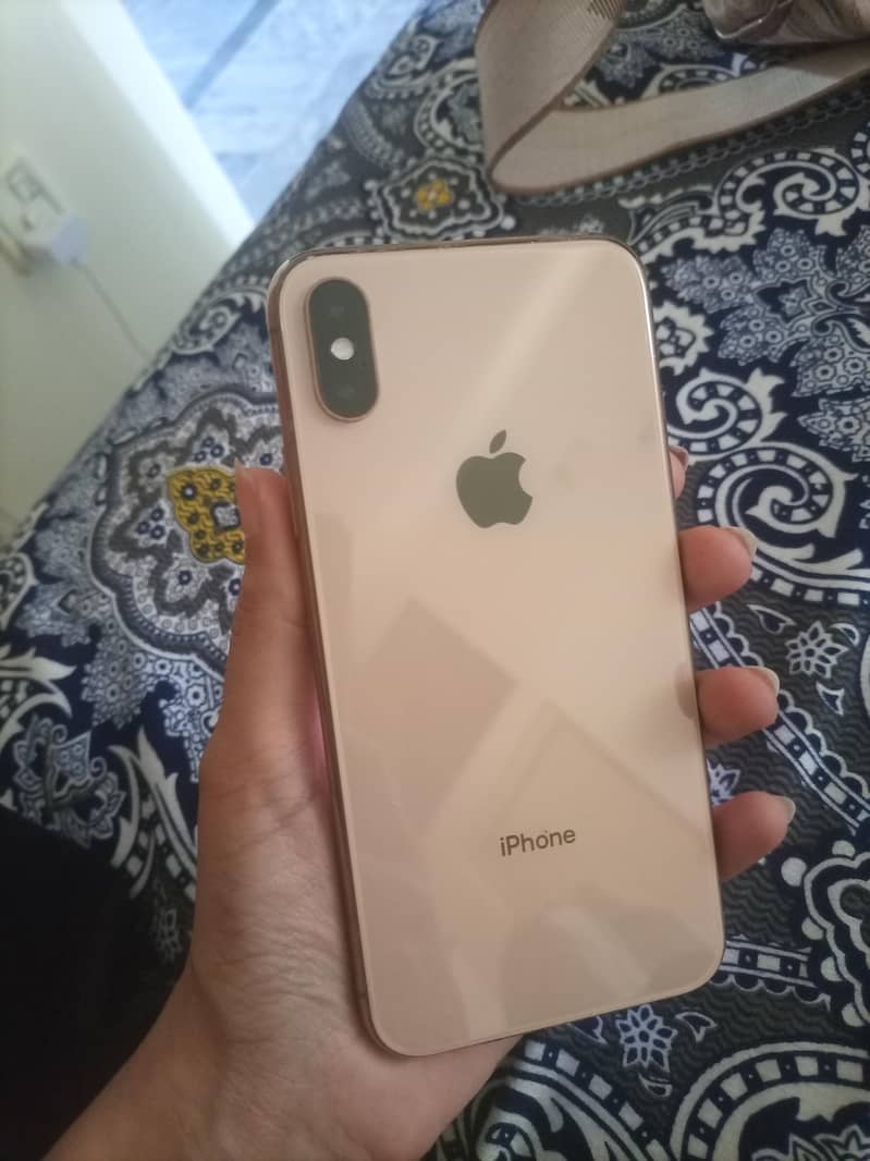 Apple iPhone XS 0