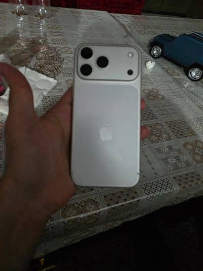 17 pro max non pta factory unlocked esim. esim