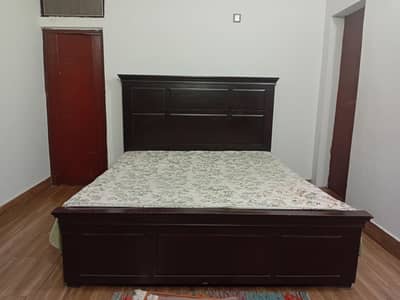 Bed in Good condition