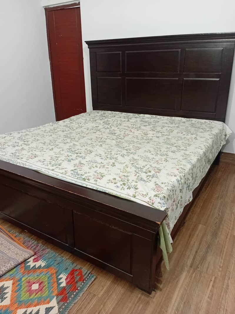 Bed in Good condition 3