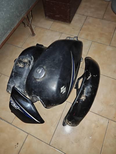 Suzki gs 150 fuel tank for sale