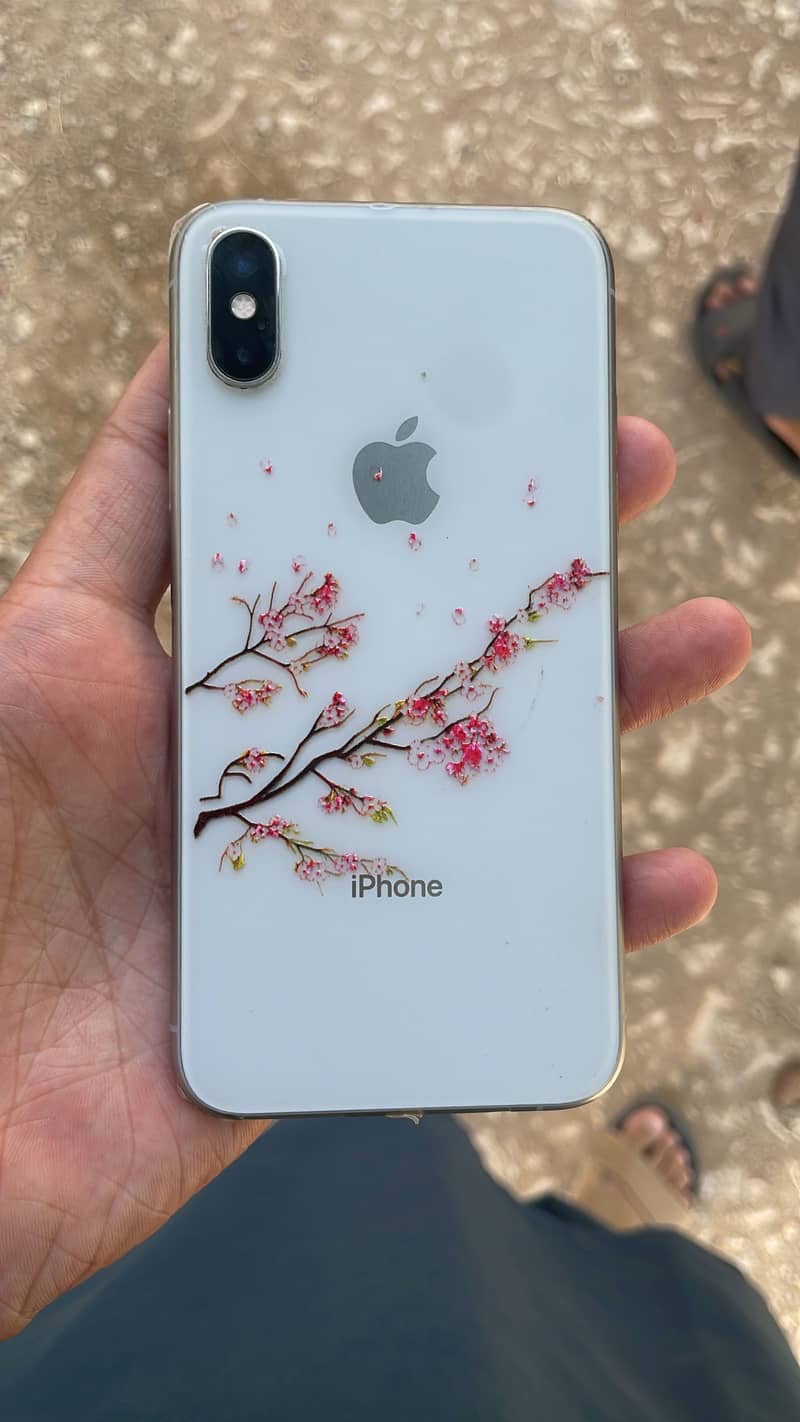 Apple iPhone XS 1