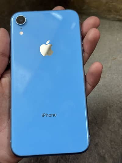 Apple iPhone XR