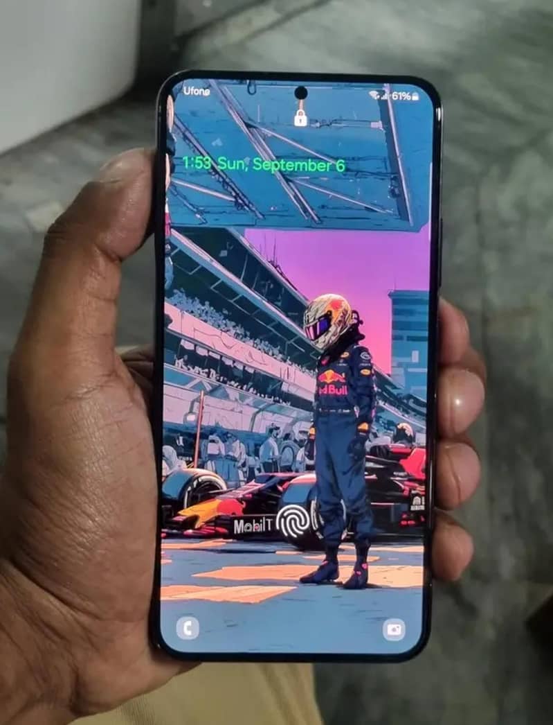 Samsung Mobile S22 Plus 4