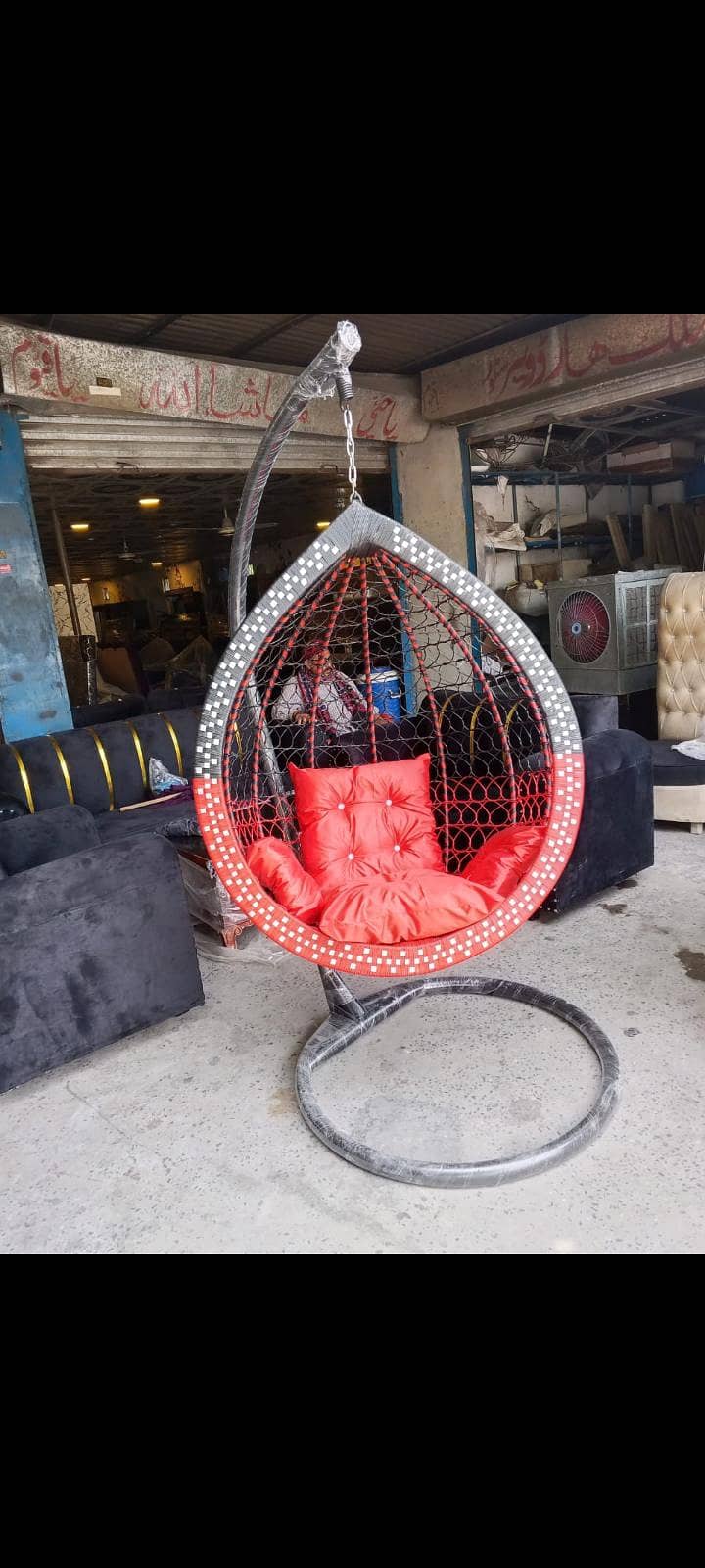 sitting jhulaa 3