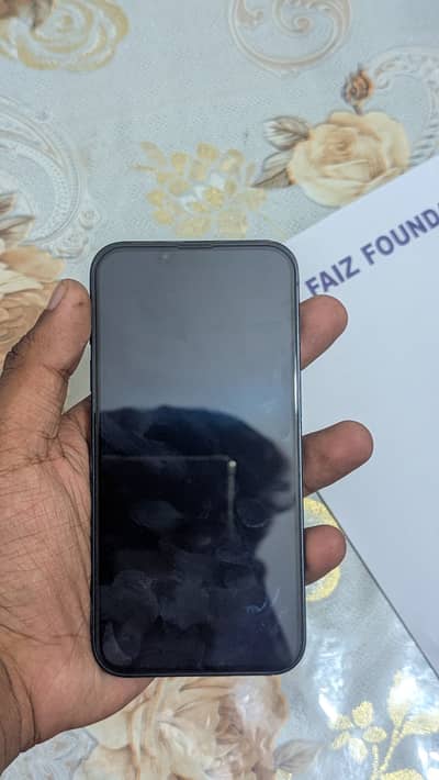 Apple iPhone 13
