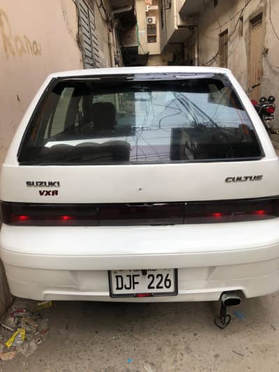 Suzuki Cultus VXR 2005 scratchless car home used
