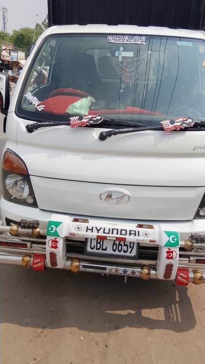 Shehzore Hyundai 10/10 condition