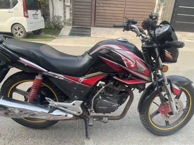 HONDA CB 150F