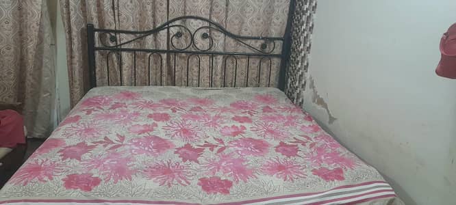 Double Bed Iron Frame – Without Foam/Mattress