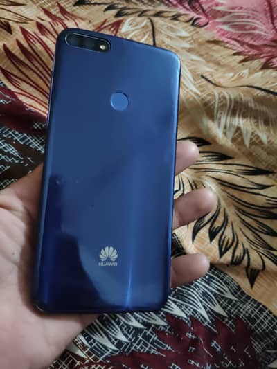 Huawei Y10