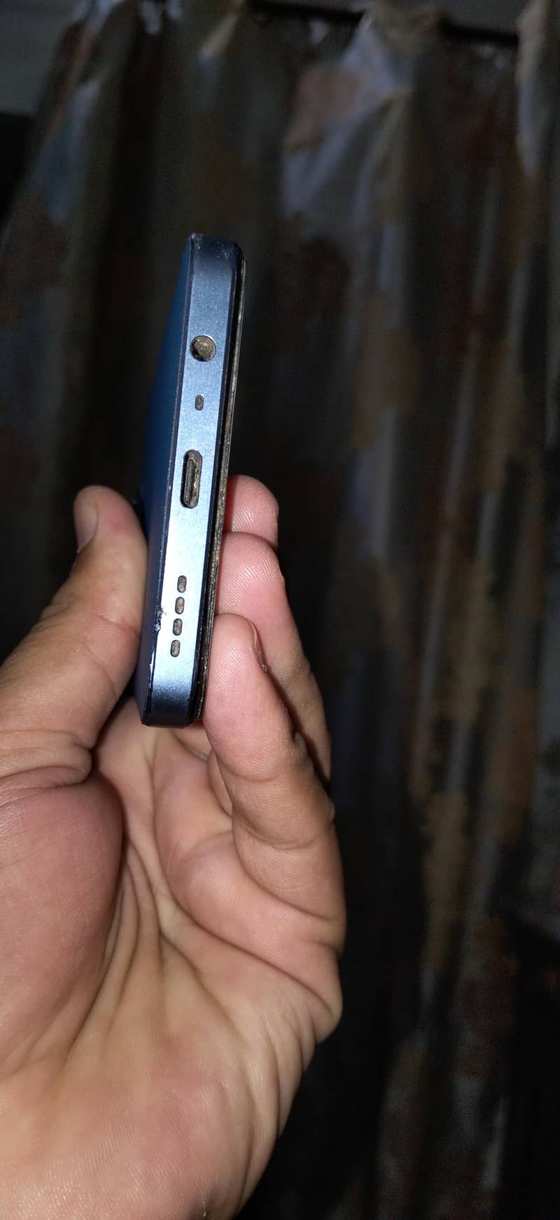 Realme C65 10