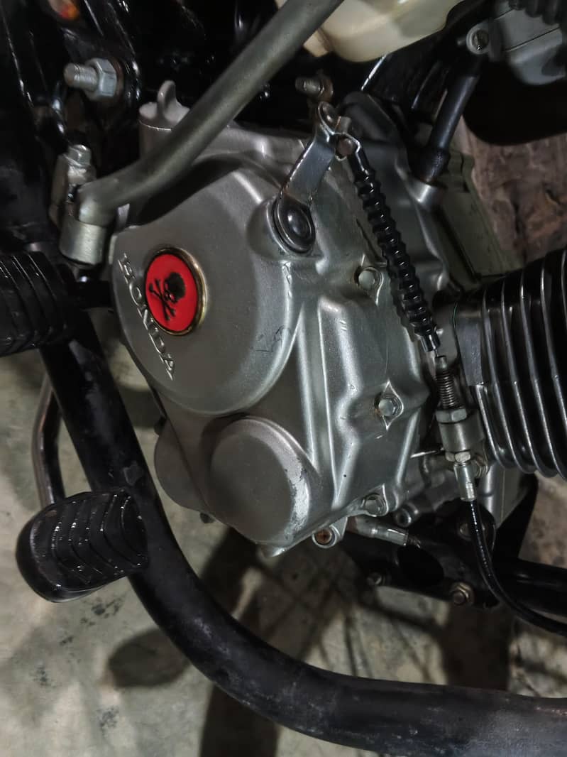 125 2007 model 6